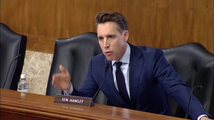 Senator calls for DOE secretary to resign during heated exchange