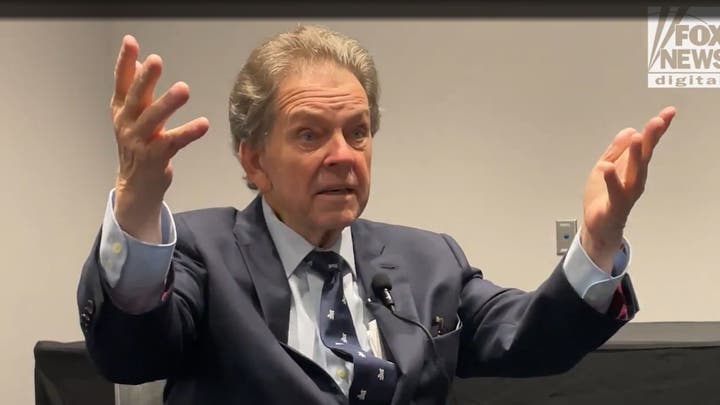 Arthur Laffer defends strong Trump economic performance, surveys 2024 field