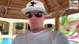 Vanilla Ice spills on the 'KPopped' series