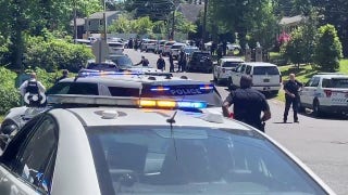 Multiple police officers struck by gunfire in active North Carolina SWAT situation - Fox News