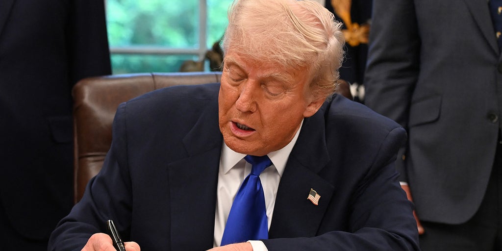 https://a57.foxnews.com/cf-images.us-east-1.prod.boltdns.net/v1/static/694940094001/ea535281-0637-4e1a-9703-030e0ca4ef9a/58f91b4a-58a2-41cd-9623-e0bab90bd3e7/1280x720/match/1024/512/image.jpg?ve=1&tl=1