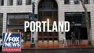 Portland businesses face ‘make it or break it’ holidays amid crime surge - Fox News