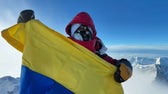 ¡Mujer colombiana escala el Monte Everest!