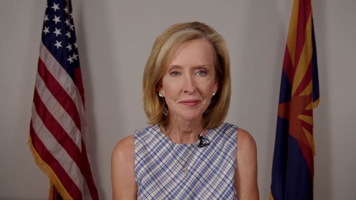 Arizona GOP gubernatorial hopeful Karrin Robson blasts 'fraud' Kari Lake ahead of primary: 'An opportunist'