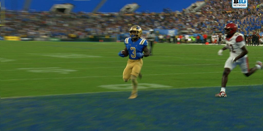 Wayne Knight rushes for second TD, extending UCLA's lead over SDSU