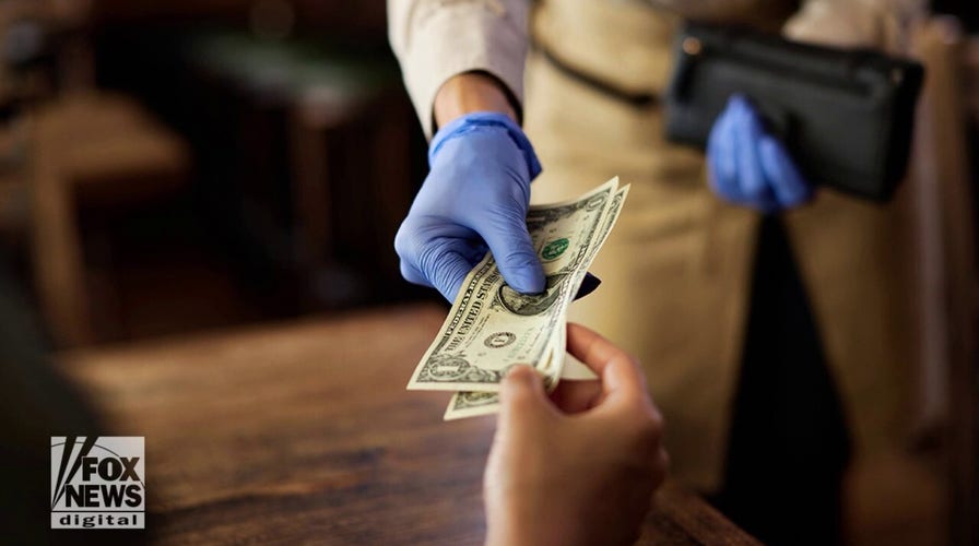 Who should you tip for the holidays?