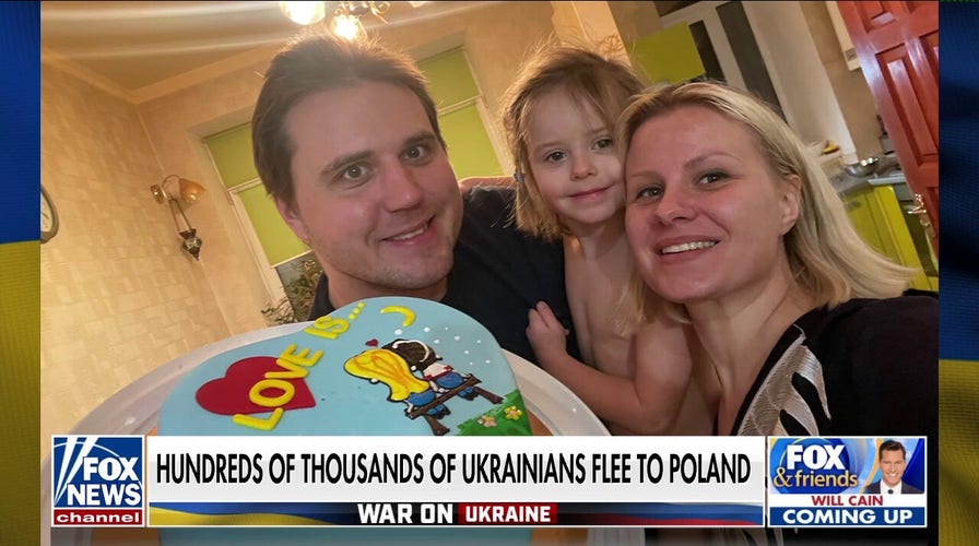 Ukrainian refugee with 4-year-old child describes escape to Poland