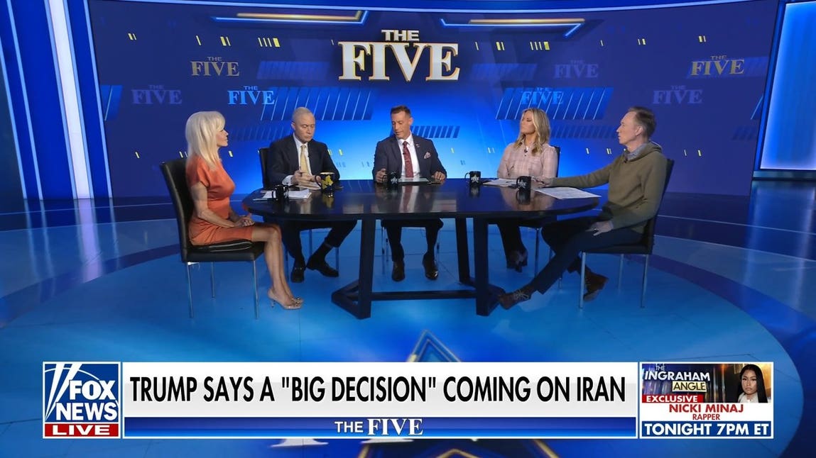 Martha MacCallum: Iran, Houthis cannot control 2 key Middle East waterways