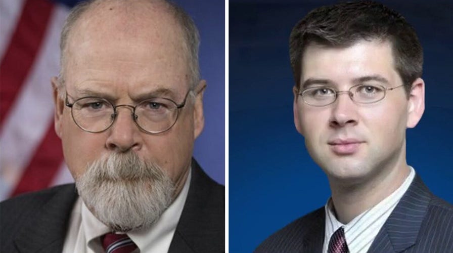 Ex-FBI lawyer to plead guilty to falsifying documents in Russia investigation