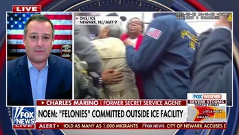 Former DHS advisor says Democrats have ‘turned their backs’ on law enforcement