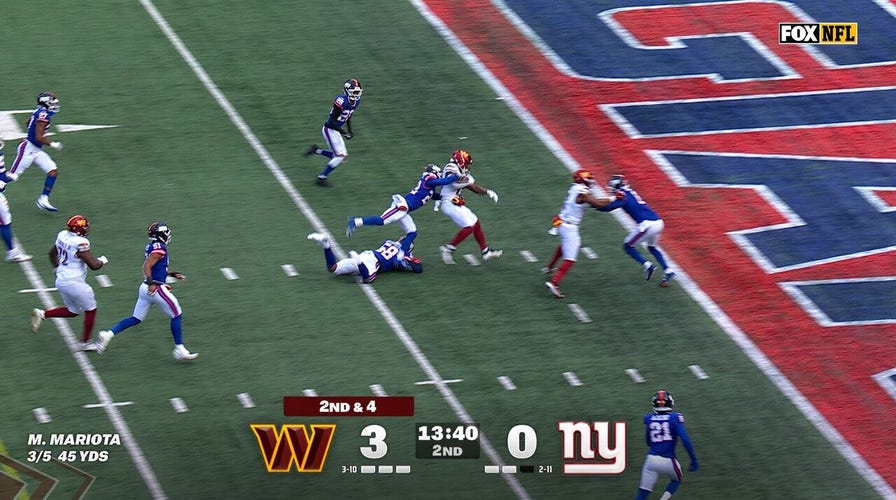 Jacory Croskey-Merritt rushes for 16-yard TD, extending Commanders' lead over Giants