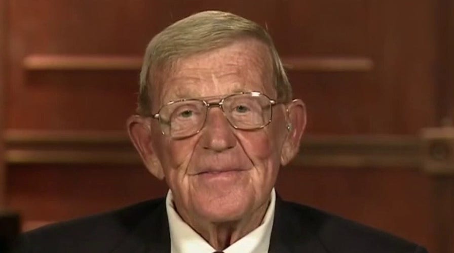 Lou Holtz on what to expect from college football during COVID pandemic
