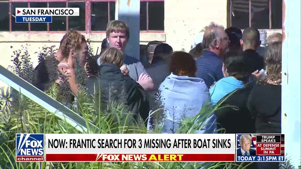 One dead, three missing after boat sinks near Alcatraz