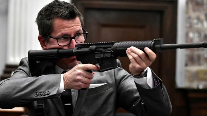 Loesch rips Rittenhouse prosecutors' lack of firearms knowledge