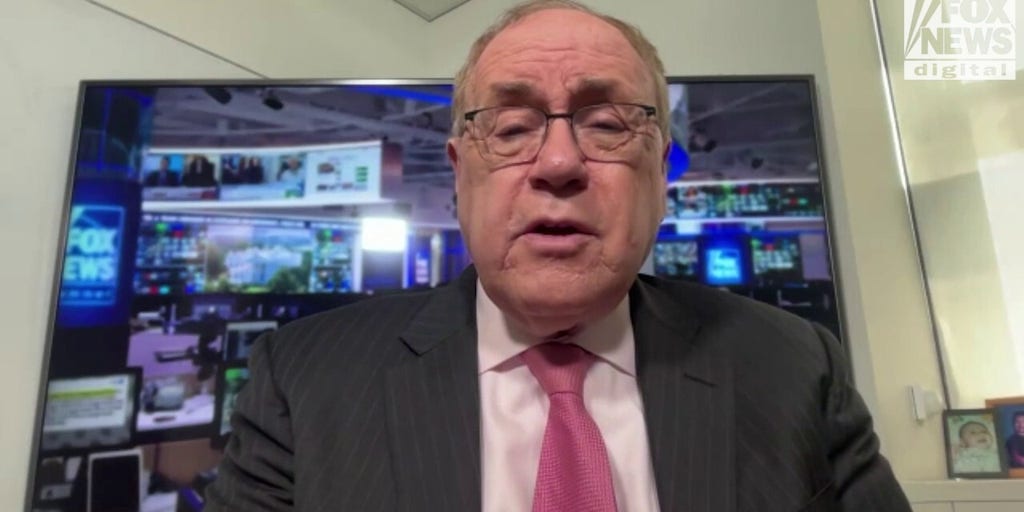 Vaccines are 'community health tools,' says Dr. Marc Siegel
