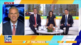 McCarthy predicts Dems will ‘break’ from Schumer amid record shutdown