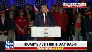  Trump jokes about imitating Biden - Fox News