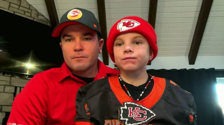 Young Chiefs fan and his dad speak out on ‘blackface’ controversy: 'It's a little too late' for an apology