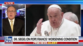 Dr. Marc Siegel says several factors make it ‘hard to say’ whether Pope Francis will recover - Fox News