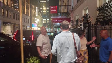 Mariska Hargitay dines with Jalen Brunson’s parents ahead of Taylor Swift’s reported wedding