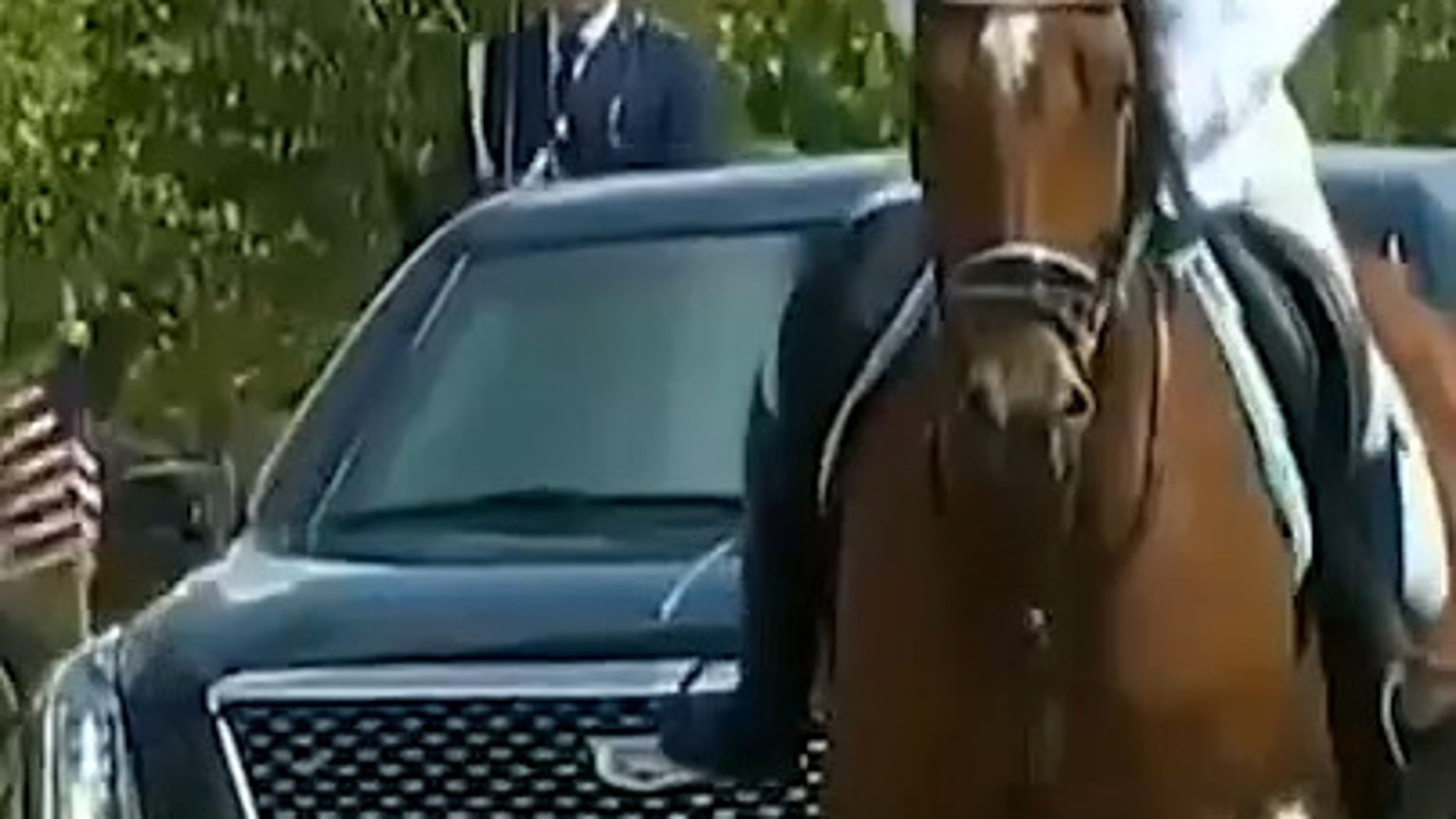 NEW: Trump gets ceremonial welcome in Turkey