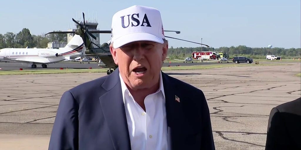 Trump Criticizes Commanders Name, Favors Redskins