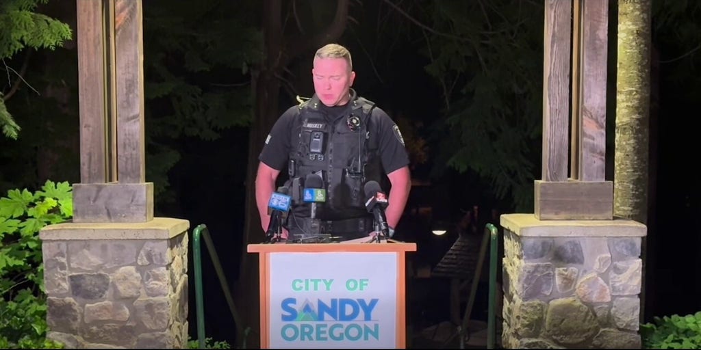 Police chief reveals officer shot multiple times in deadly Oregon incident