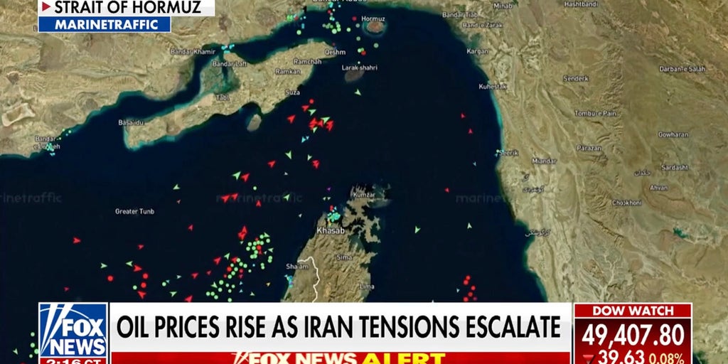 Lack of activity in Strait of Hormuz despite reopening announcements from US, Iran