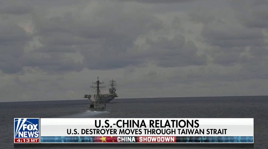 US Naval Destroyer sent through Taiwan Strait as concerns rise