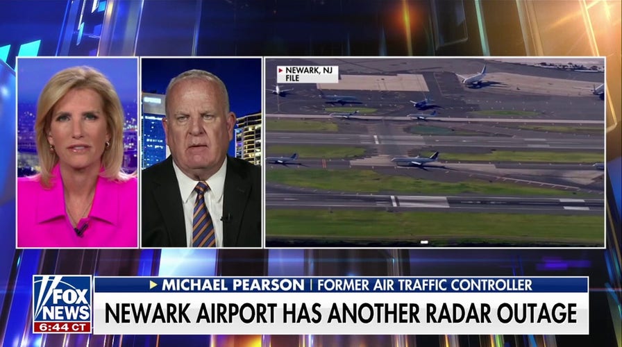 Airport radar outages were a tremendous breach of public trust, former air traffic controller says