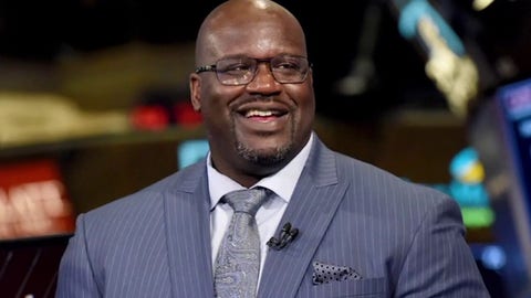 Shaquille O'Neill calls out celebs, 'denounces' own celebrity label