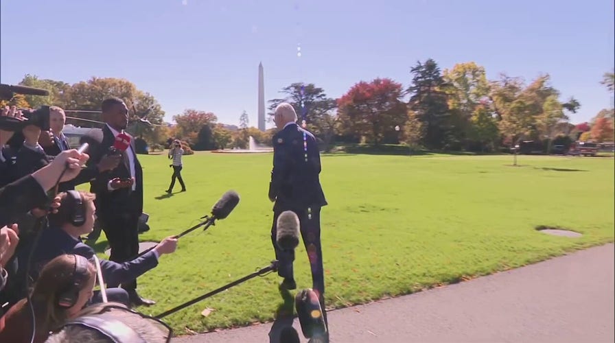 Biden highlights 'great' economic report ahead of midterms