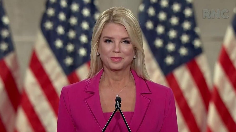 Pam Bondi: Donald Trump is a tough, no nonsense outsider who can't be intimidated