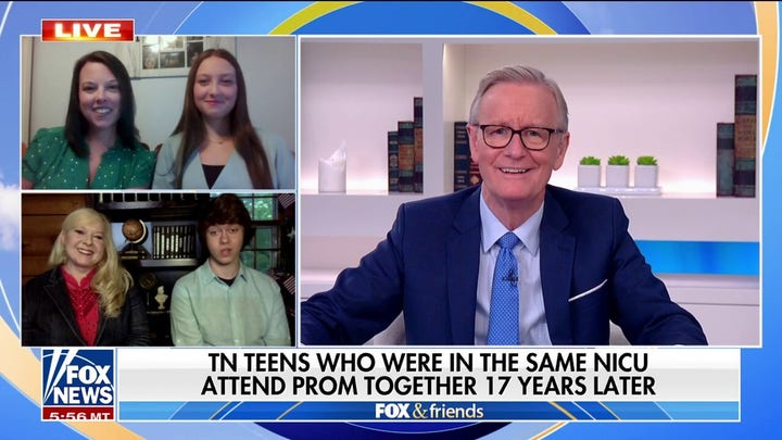 Teens born in the same NICU go to prom together: A ‘crazy experience’