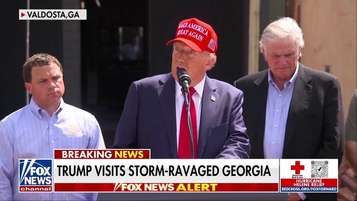  Trump visita Georgia tras el devastador huracán Helene