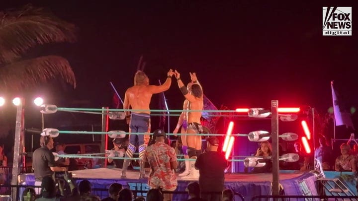 Richard Holliday, Ben Bishop, Jack Vaughn and Tommy Invincible end show with 'Curtain Call'