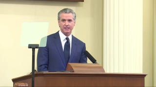 El gobernador demócrata Newsom aprovechaICE  Minnesota  para arremeter contra el presidente Trump.