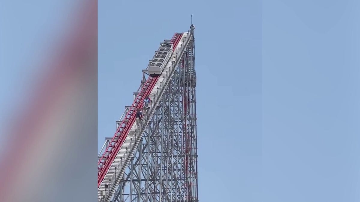 Ohio amusement park guests evacuated from 200 foot roller coaster forced to walk down lengthy stairs