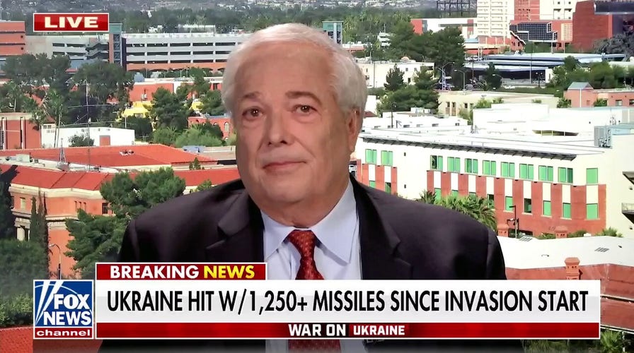 Putin is 'stalled out' throughout Ukraine: Ret. Navy Capt. Wells