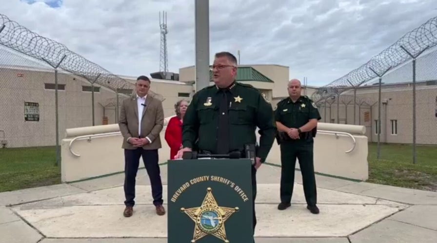 Florida sheriff calls for new student disciplinary measures in front of jail