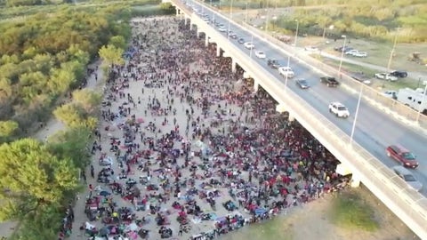 Ingraham: Biden admin blocks texas border closure