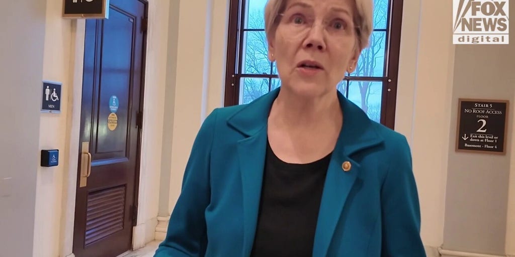 Warren explains her applause during Trump's 'Pocahontas' jab in speech to Congress
