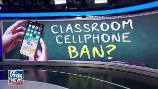 New York weighing cellphone ban in classrooms - Fox News