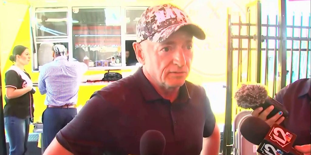 Sen Mark Kelly says Artemis mission 'good thing for our country'