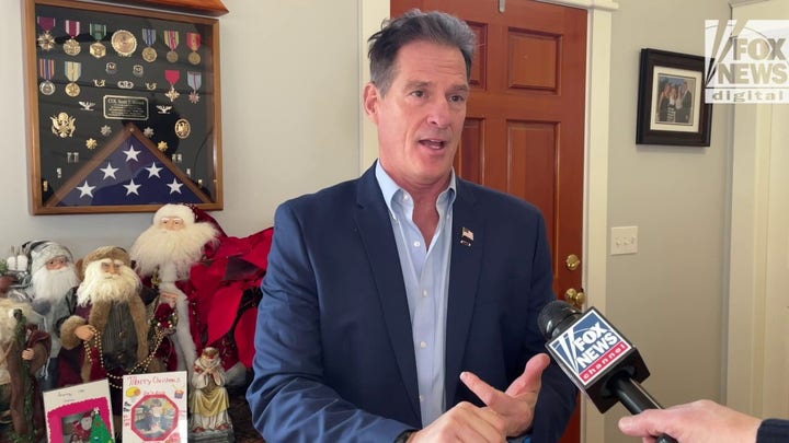 Former Sen. Scott Brown, who served as a Trump ambassador, eyes return to Senate in key swing state