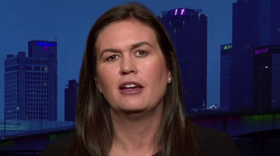 Sarah Sanders: Hypocritical media trying to 'destroy' Trump while protecting Biden