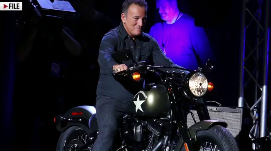 Bruce Springsteen due in court on DWI charges