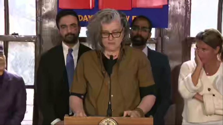 Un inquilino de Nueva York afirma que un ascensor averiado dejó a los residentes «atrapados», mientras Mamdani anuncia un acuerdo con el propietario.