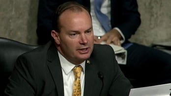 Mike Lee responds to Feinstein on armed Trump supporters: ‘Only violence that I’m aware of’ was done by Antifa