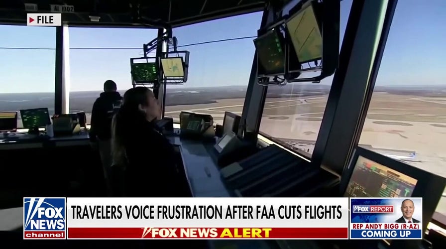 Over 1,000 flights cancelled, 4,000 delayed nationwide successful  conscionable  1  time  arsenic  aviation chaos snowballs